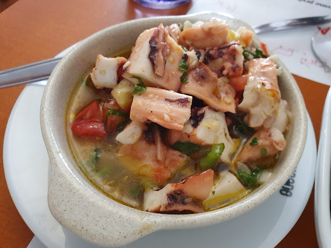 O Combinado - Gastronomia e hotelaria