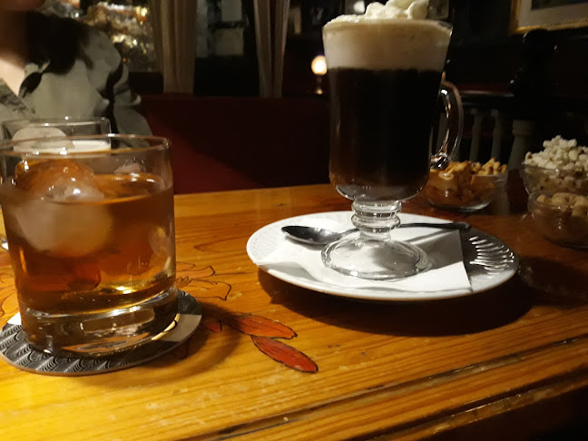 Tv. Santa Teresa 28, 1200-405 Lisboa