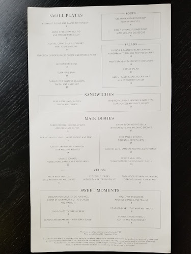 R. de Avis 10, 4050-075 Porto