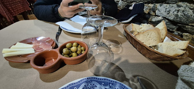 Opinii despre O Careto în Aveleda - Gastronomia e hotelaria