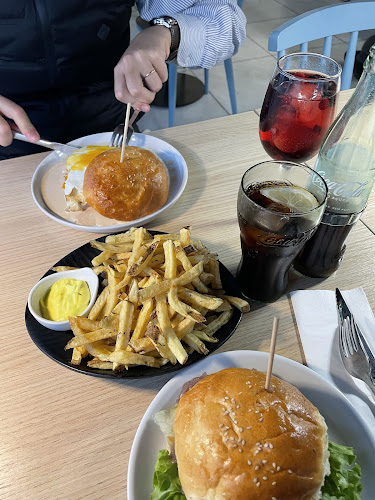 Opinii despre Oficina do Hambúrguer în Peniche - Gastronomia e hotelaria