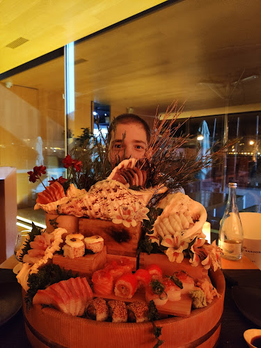 Romando Sushi Caffe - Gastronomia e hotelaria