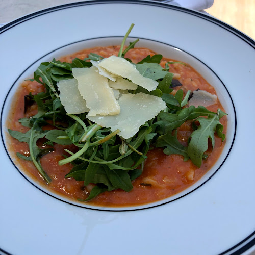 Av. António Augusto de Aguiar 31, 1050-046 Lisboa