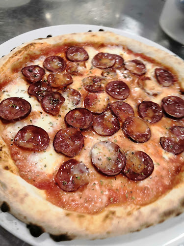 Comments and reviews of Pizzaria 400°