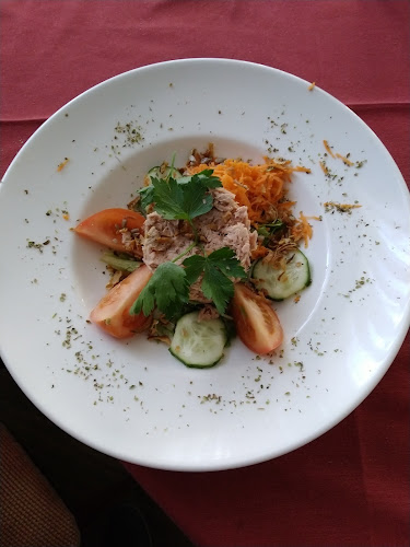 Goldi Restaurant - Gastronomia e hotelaria