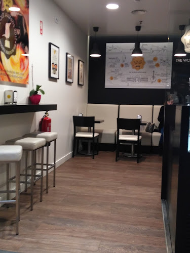 Opinii despre NATA Lisboa - Vila do Conde - Pastel de Nata în Modivas - Gastronomia e hotelaria