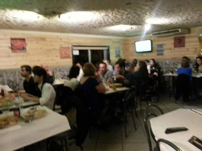 R. de Corneiras, 4770-332 Landim