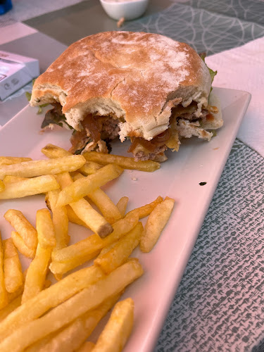 Comentarii opinii despre Coyratos Hamburgueria