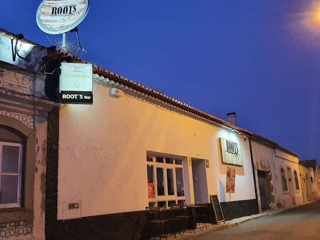 Roots - Gastronomia e hotelaria