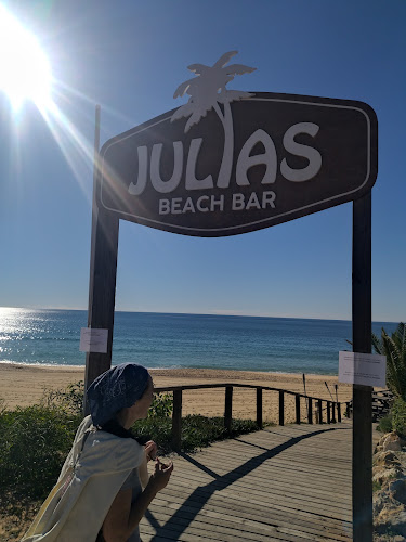 Julia’s restaurant,beach bar & lounge - Almancil