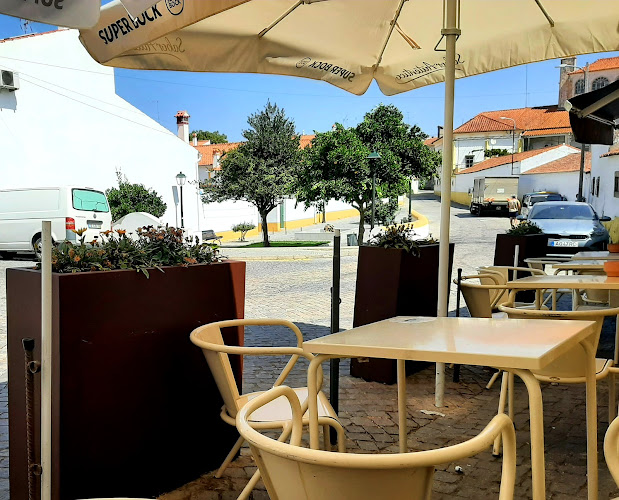 Comentarii opinii despre Café/ Restaurante/ Petisqueira Didi's House-Bairro Novo