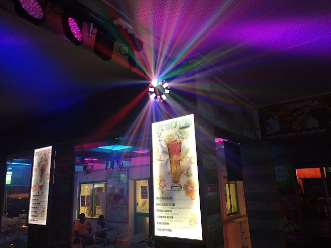 Oasis - Olhos de Água