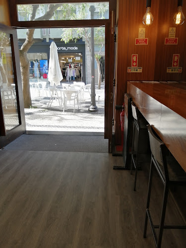 Opinii despre Pica Pão - Padaria e Pastelaria Prato do dia în Espinho - Gastronomia e hotelaria