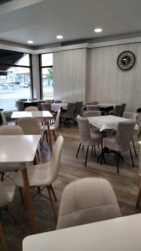 Pão Quente Nahari - Gastronomia e hotelaria