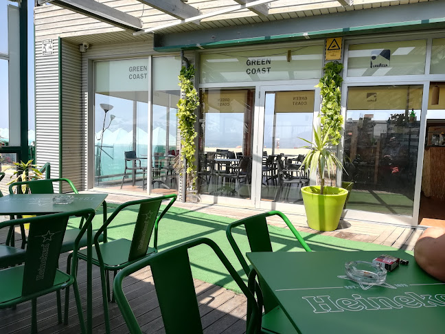 Green Coast Beach Bar - Gastronomia e hotelaria