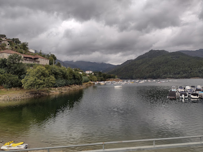 Opinii despre Marina Bar în Rio Caldo - Gastronomia e hotelaria