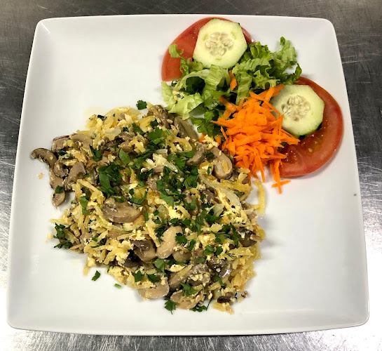 R. dos Pescadores 8, 2825-388 Costa da Caparica