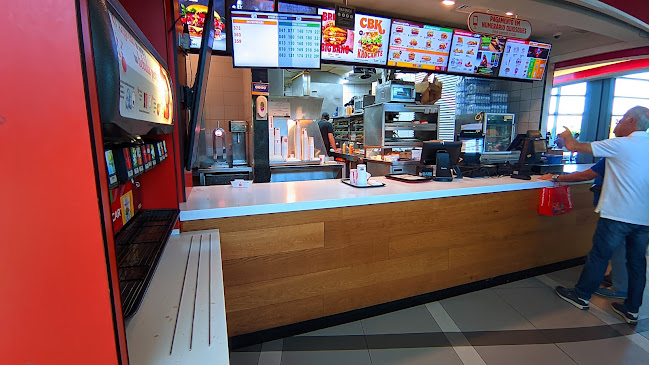 Opinii despre Burger King Almada Forum în Almada - Gastronomia e hotelaria