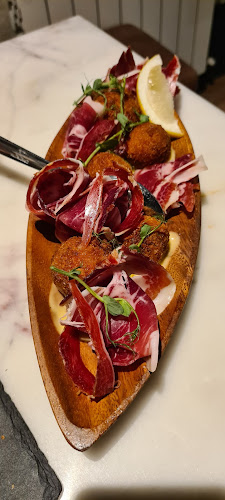 Opinii despre ALIBI by YoursPorto în Porto - Gastronomia e hotelaria