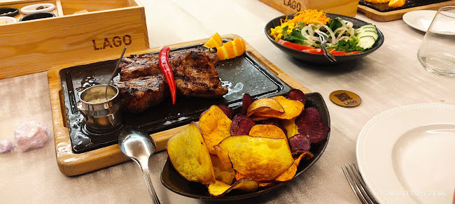 Lago - Gastronomia e hotelaria