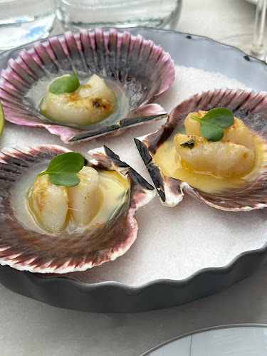 R. da Palmeira 28 C, 1200-313 Lisboa