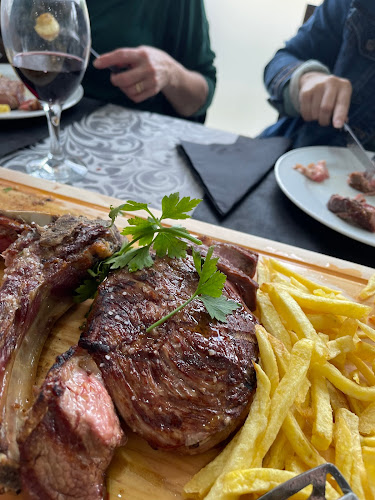 Restaurante O Carioca - Presuntaria Transmontana - Gastronomia e hotelaria