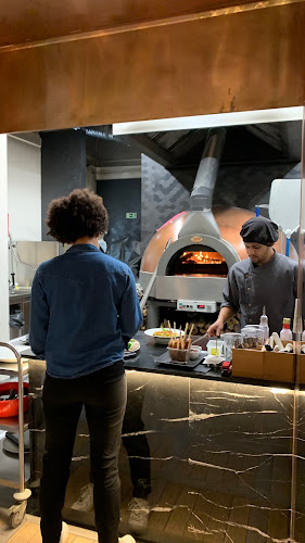 Pizzaria Luzzo - Gastronomia e hotelaria