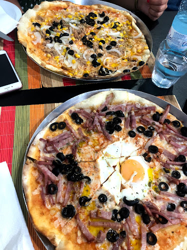 Pizzaria Mia - Gastronomia e hotelaria