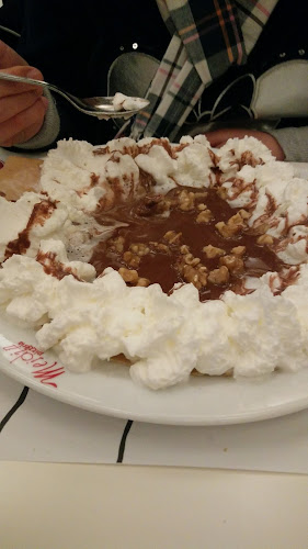 R. de Santa Catarina 949, 4000-446 Porto