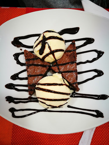 Estr. Algazarra 31B, 2810-015 Almada