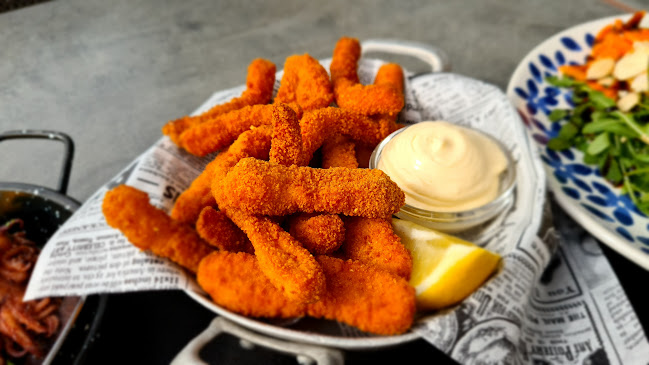 Coral Food and Wine Tapas