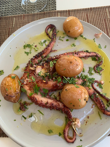 Snack Bar Young - Gastronomia e hotelaria