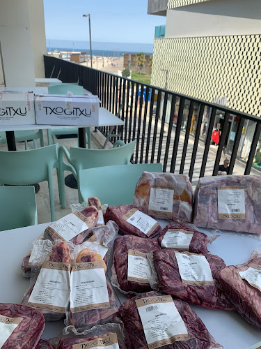 Av. Gen. Humberto Delgado 35 Loja 7, 2825-280 Costa da Caparica