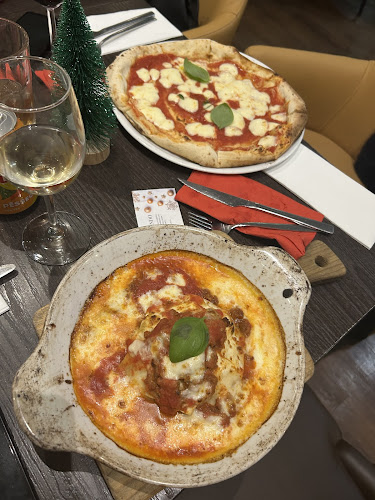 R. Pinheiro Chagas 48A, 1050-179 Lisboa