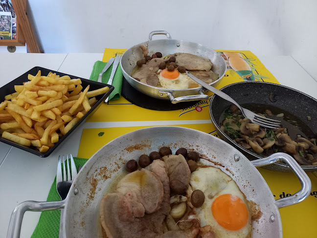 Pára-Pára Cafetaria Cervejaria Tapas - Gastronomia e hotelaria