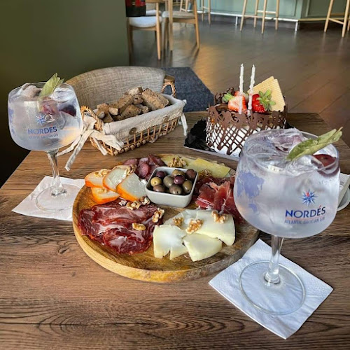 Sky Sweet & Salty - Gastronomia e hotelaria