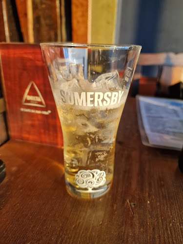 Restaurante Uma Espécie De Tasco - Gastronomia e hotelaria