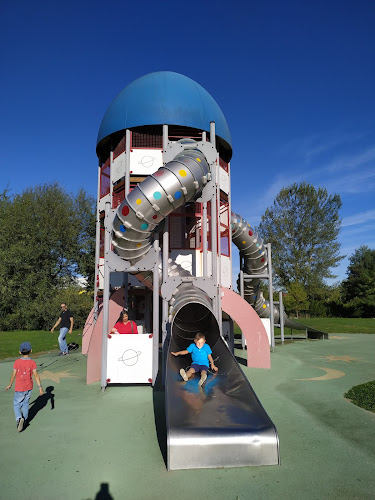 Giru's Café - Gastronomia e hotelaria