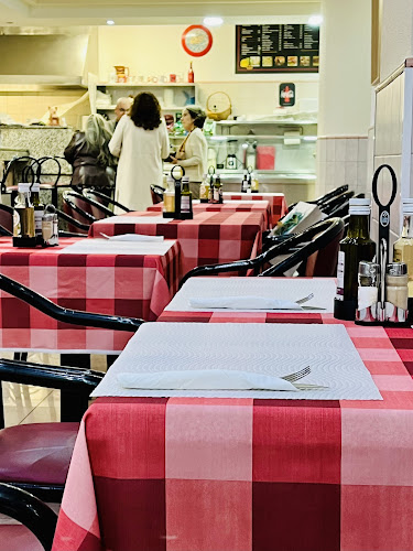 Opinii despre Rubi's Snack Bar în Funchal - Gastronomia e hotelaria