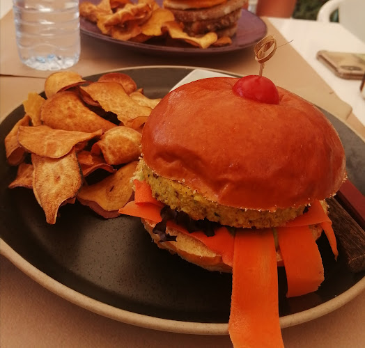 Alpha Mall, Viela Beloura 9, 2710-693 Sintra