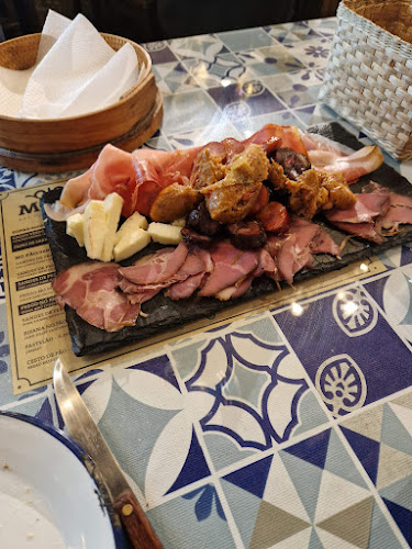 Comments and reviews of A Taberna
