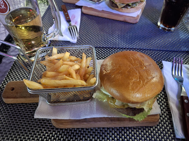 Comentarii opinii despre Tic Tac Bar