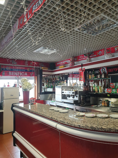 Casa do Benfica em Vila Meã