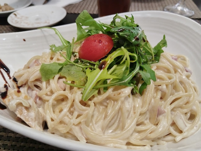 Opinii despre Alpendre do Carmo în Funchal - Gastronomia e hotelaria