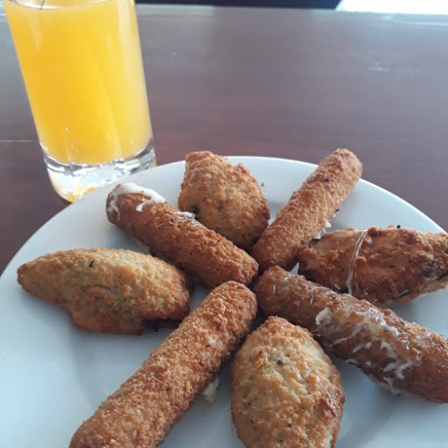 Opinii despre Café Sucesso Snack-Bar în Vila Nova de Famalicão - Gastronomia e hotelaria