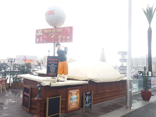 Hole in One Pub - Sports Bar