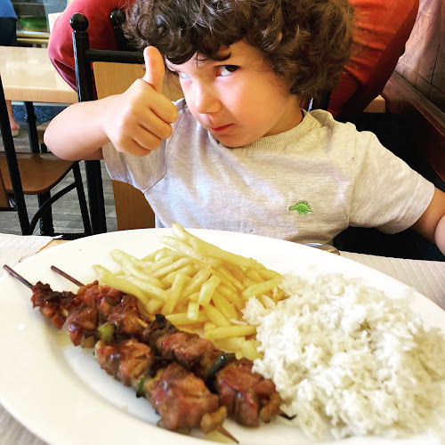 R. 18 de Junho N 33B, 8700-421 Olhão