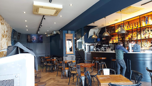 Comentarii opinii despre Três Às