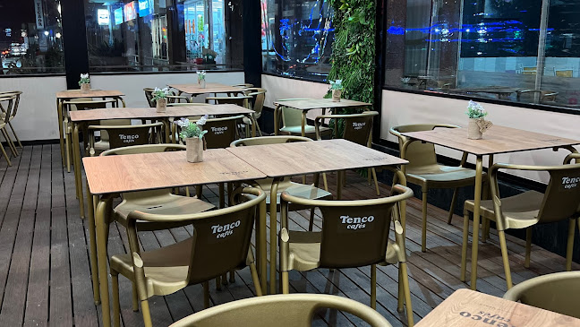 Paris - Food & Drinks - Gastronomia e hotelaria