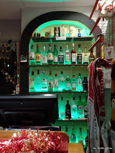 Merlins Bar - Gastronomia e hotelaria